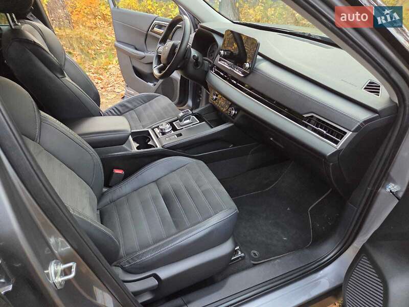 Внедорожник / Кроссовер Mitsubishi Outlander 2022 в Киеве фото 22 Внедорожник / Кроссовер Mitsubishi Outlander 2022 в Киеве