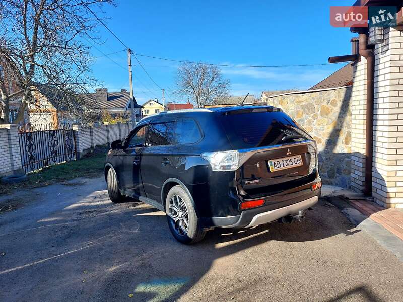 Внедорожник / Кроссовер Mitsubishi Outlander 2014 в Виннице фото 9 Внедорожник / Кроссовер Mitsubishi Outlander 2014 в Виннице