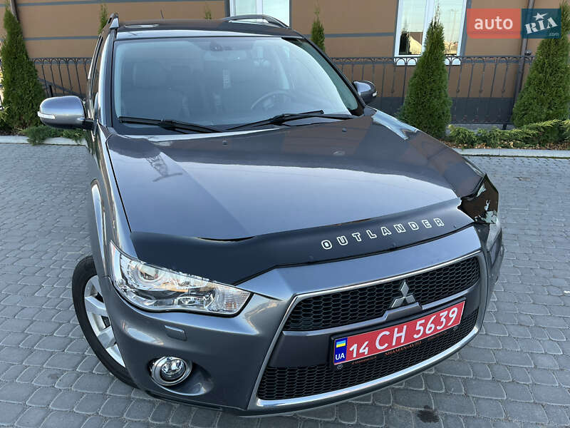 Внедорожник / Кроссовер Mitsubishi Outlander 2012 в Виннице