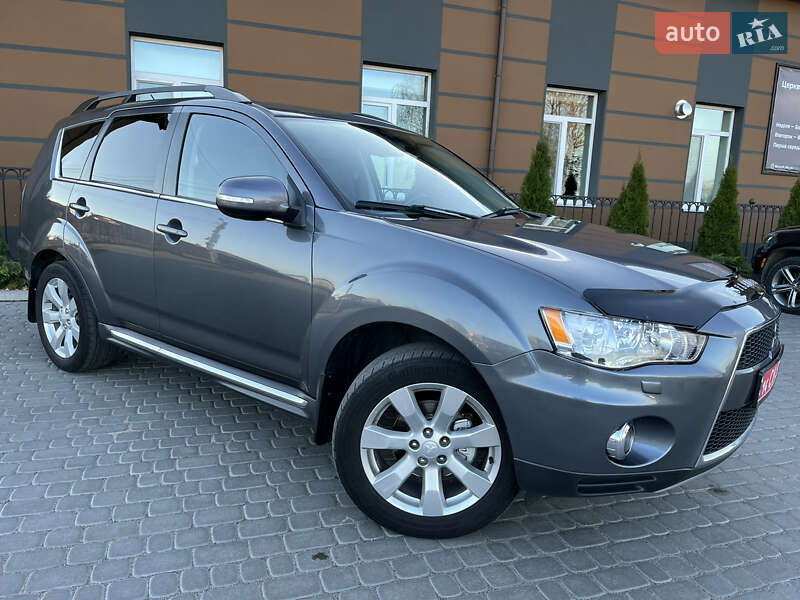 Внедорожник / Кроссовер Mitsubishi Outlander 2012 в Виннице