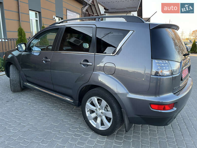 Внедорожник / Кроссовер Mitsubishi Outlander 2012 в Виннице