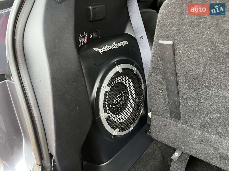 Внедорожник / Кроссовер Mitsubishi Outlander 2012 в Виннице