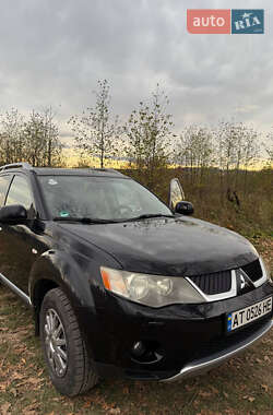 Внедорожник / Кроссовер Mitsubishi Outlander 2008 в Болехове