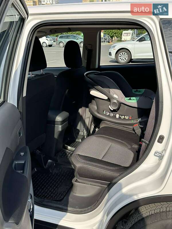 Внедорожник / Кроссовер Mitsubishi Outlander 2019 в Одессе фото 33 Внедорожник / Кроссовер Mitsubishi Outlander 2019 в Одессе