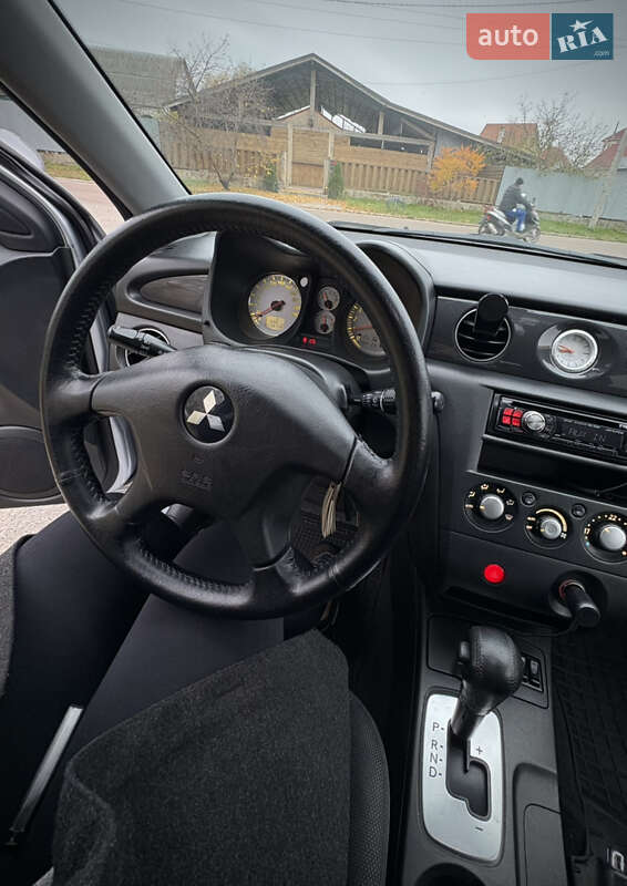 Внедорожник / Кроссовер Mitsubishi Outlander 2007 в Киеве фото 17 Внедорожник / Кроссовер Mitsubishi Outlander 2007 в Киеве