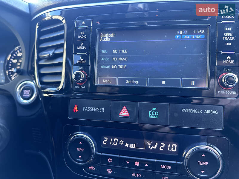 Внедорожник / Кроссовер Mitsubishi Outlander 2015 в Тернополе