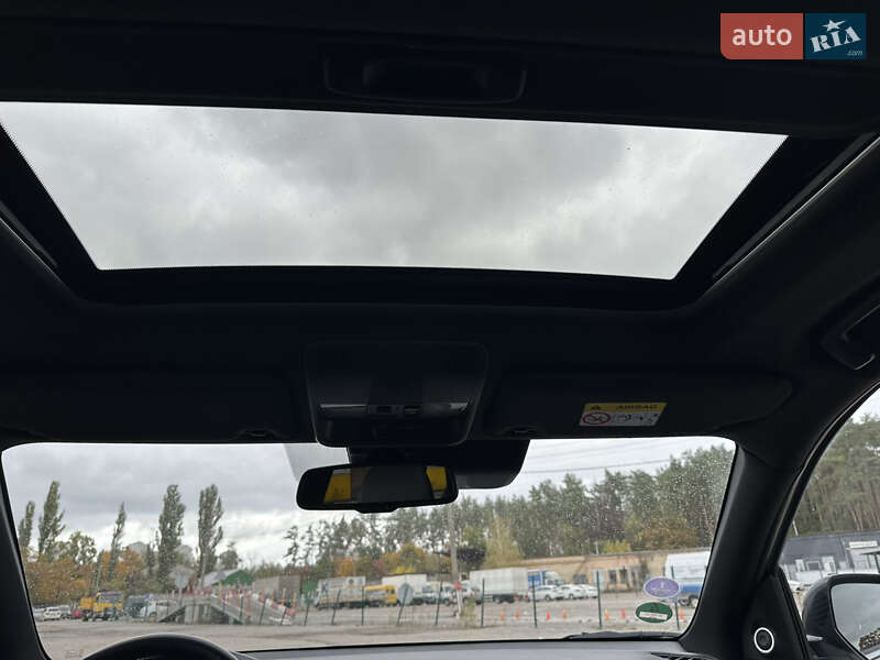 Внедорожник / Кроссовер Mitsubishi Outlander 2020 в Киеве