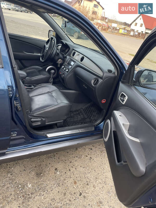 Внедорожник / Кроссовер Mitsubishi Outlander 2004 в Коломые