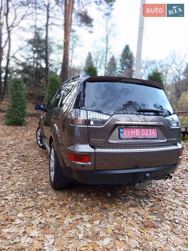 Внедорожник / Кроссовер Mitsubishi Outlander 2011 в Дрогобыче фото 24 Внедорожник / Кроссовер Mitsubishi Outlander 2011 в Дрогобыче