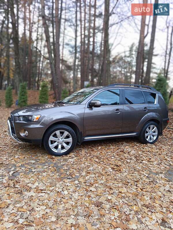 Внедорожник / Кроссовер Mitsubishi Outlander 2011 в Дрогобыче фото 26 Внедорожник / Кроссовер Mitsubishi Outlander 2011 в Дрогобыче