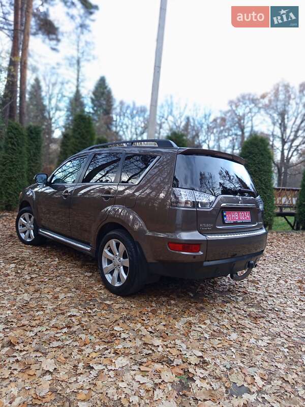 Внедорожник / Кроссовер Mitsubishi Outlander 2011 в Дрогобыче фото 32 Внедорожник / Кроссовер Mitsubishi Outlander 2011 в Дрогобыче