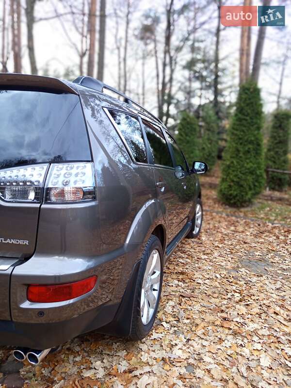 Внедорожник / Кроссовер Mitsubishi Outlander 2011 в Дрогобыче фото 34 Внедорожник / Кроссовер Mitsubishi Outlander 2011 в Дрогобыче