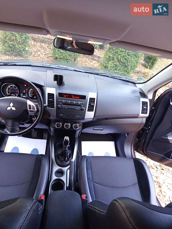 Внедорожник / Кроссовер Mitsubishi Outlander 2011 в Дрогобыче фото 64 Внедорожник / Кроссовер Mitsubishi Outlander 2011 в Дрогобыче