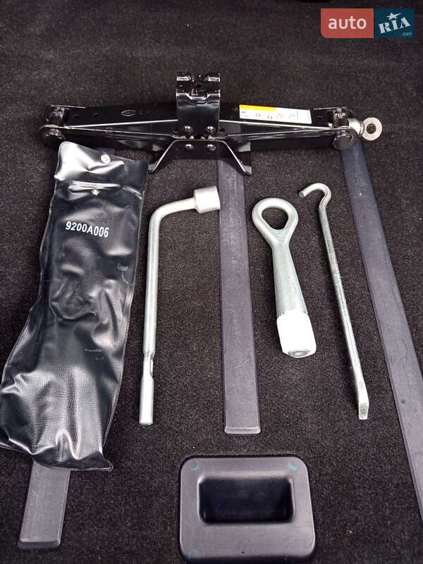 Внедорожник / Кроссовер Mitsubishi Outlander 2011 в Дрогобыче фото 93 Внедорожник / Кроссовер Mitsubishi Outlander 2011 в Дрогобыче