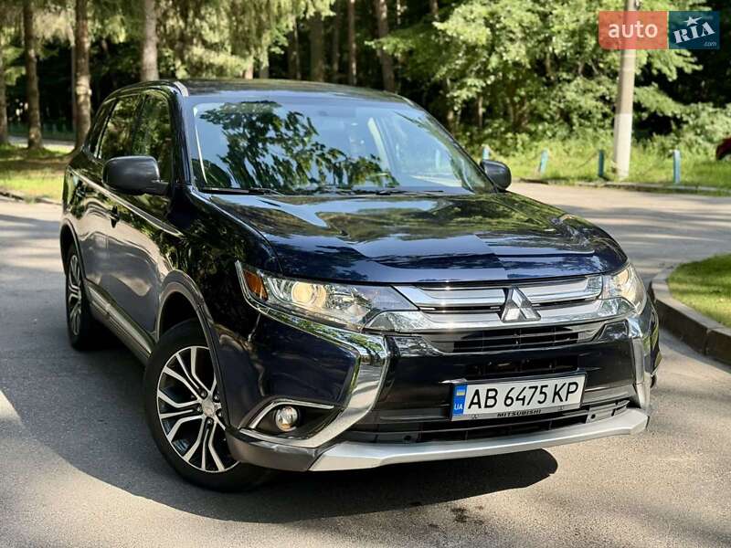 Внедорожник / Кроссовер Mitsubishi Outlander 2017 в Новояворовске фото 26 Внедорожник / Кроссовер Mitsubishi Outlander 2017 в Новояворовске
