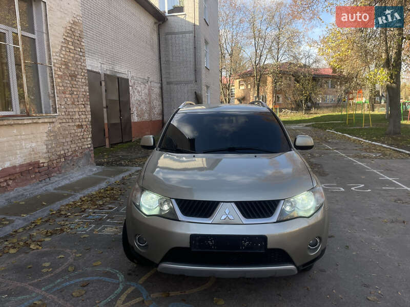 Внедорожник / Кроссовер Mitsubishi Outlander 2008 в Чернигове фото 7 Внедорожник / Кроссовер Mitsubishi Outlander 2008 в Чернигове