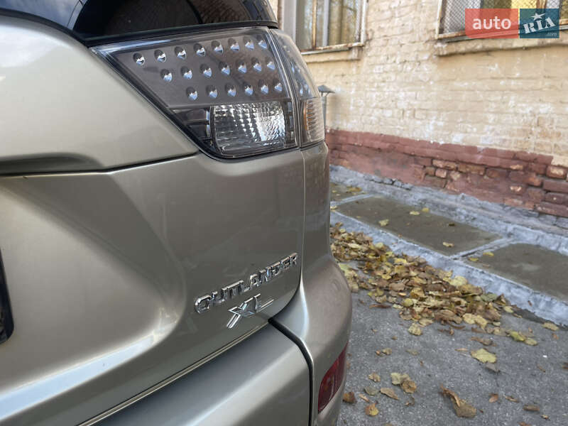 Внедорожник / Кроссовер Mitsubishi Outlander 2008 в Чернигове фото 9 Внедорожник / Кроссовер Mitsubishi Outlander 2008 в Чернигове