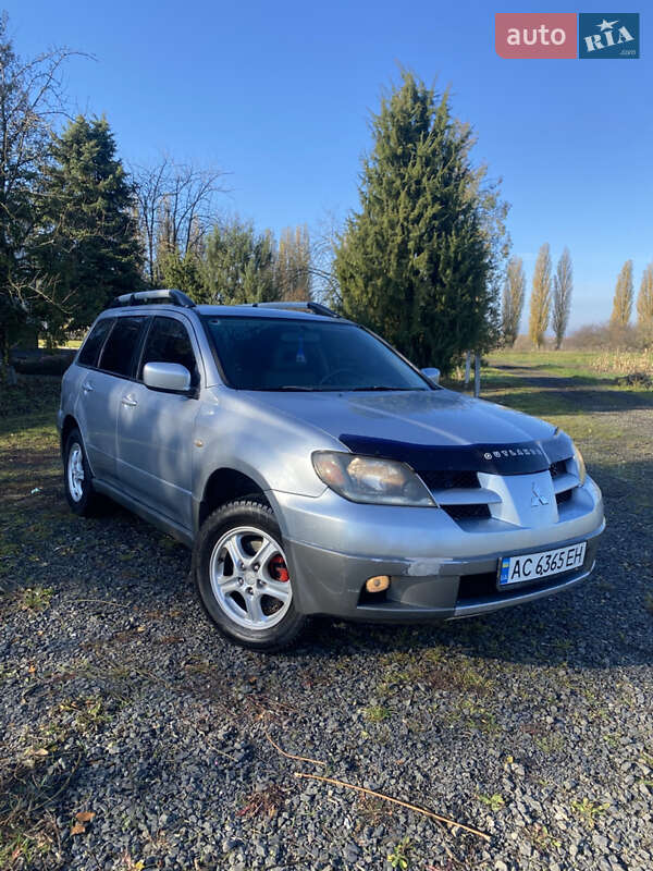 Внедорожник / Кроссовер Mitsubishi Outlander 2003 в Ковеле фото Внедорожник / Кроссовер Mitsubishi Outlander 2003 в Ковеле