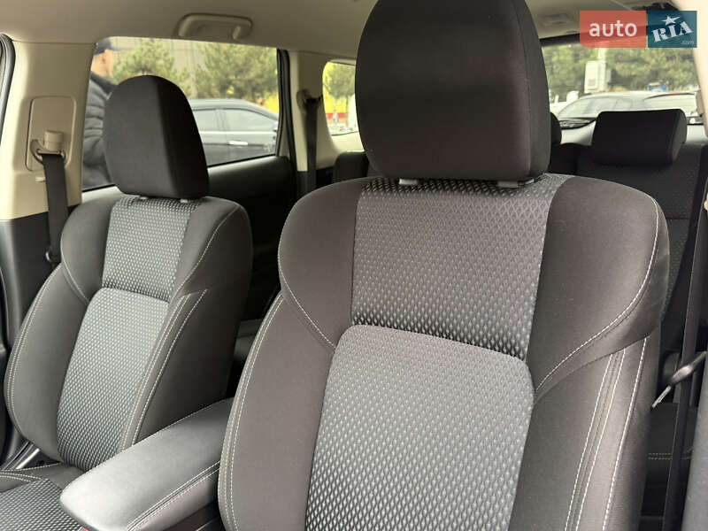 Внедорожник / Кроссовер Mitsubishi Outlander 2021 в Одессе фото 15 Внедорожник / Кроссовер Mitsubishi Outlander 2021 в Одессе