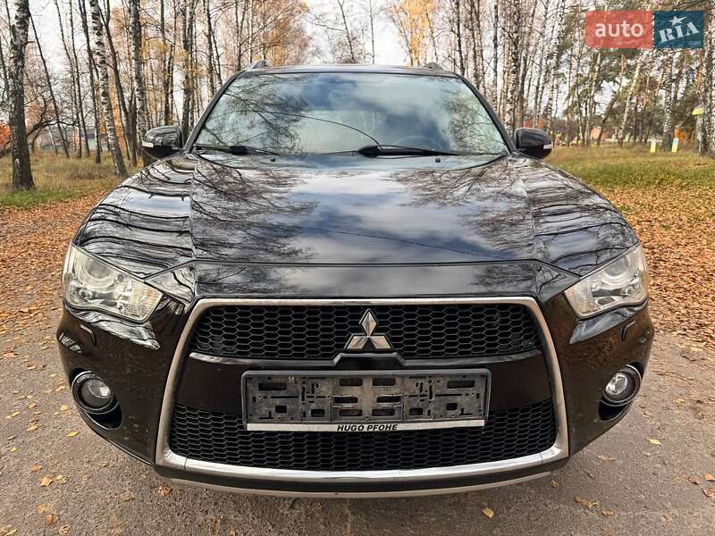 Позашляховик / Кросовер Mitsubishi Outlander 2011 в Охтирці
