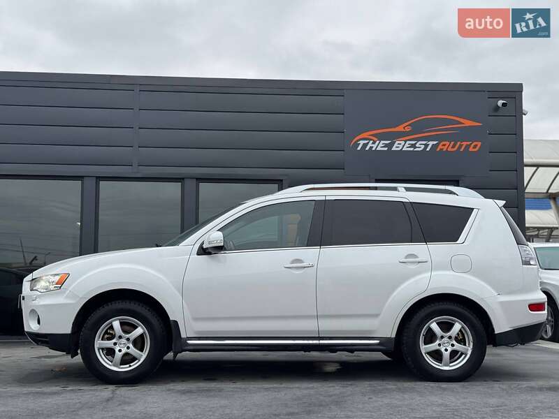 Позашляховик / Кросовер Mitsubishi Outlander 2010 в Рівному