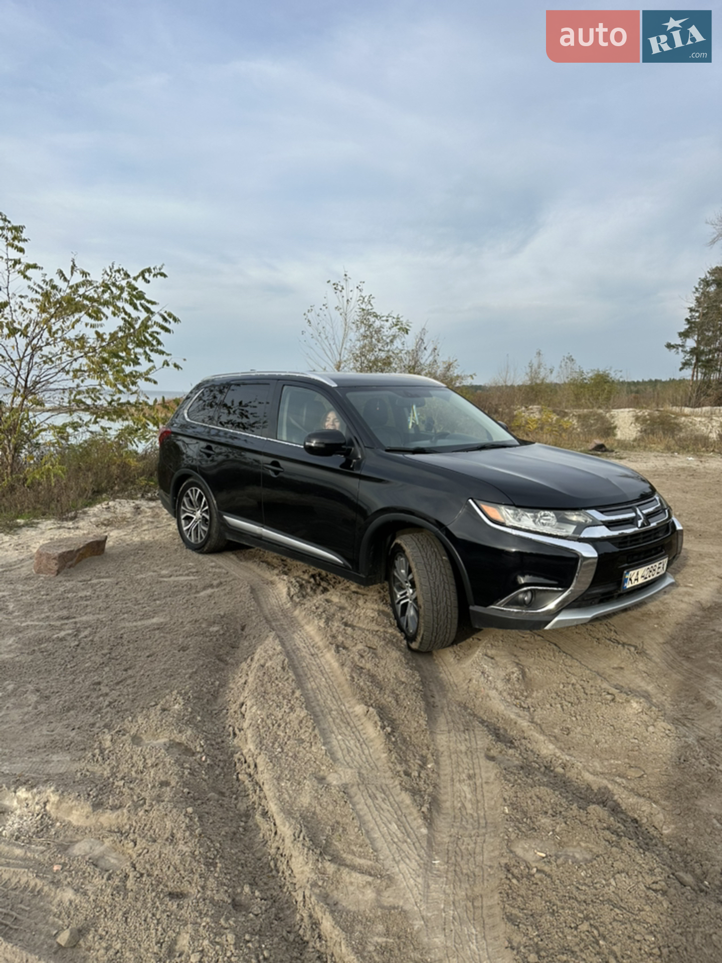 2017 Mitsubishi Outlander - мініатюра 34