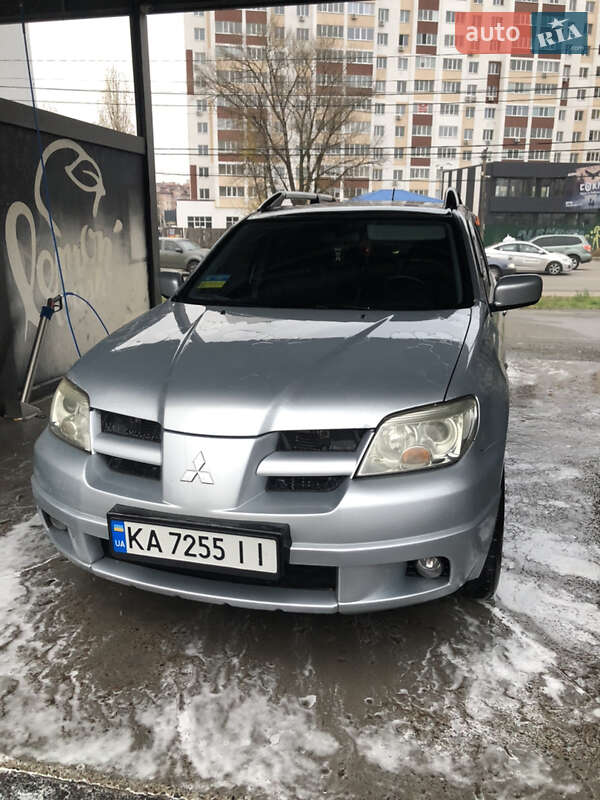 Внедорожник / Кроссовер Mitsubishi Outlander 2008 в Киеве фото Внедорожник / Кроссовер Mitsubishi Outlander 2008 в Киеве
