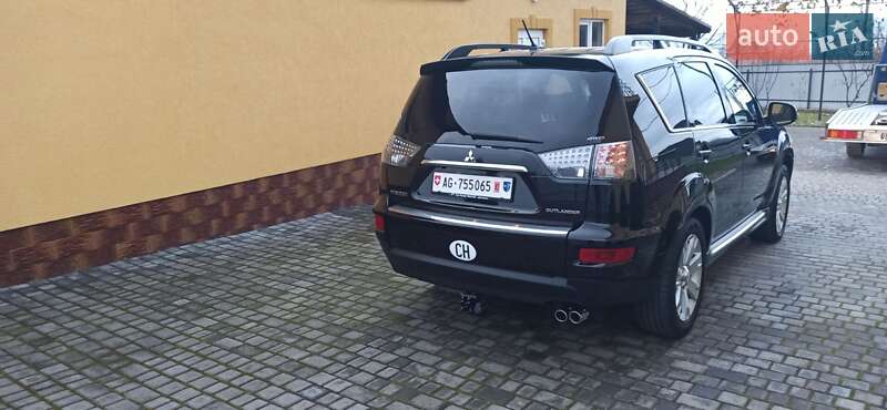 Внедорожник / Кроссовер Mitsubishi Outlander 2011 в Черновцах фото 9 Внедорожник / Кроссовер Mitsubishi Outlander 2011 в Черновцах