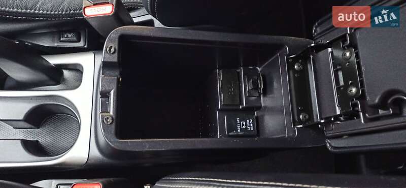 Внедорожник / Кроссовер Mitsubishi Outlander 2011 в Черновцах фото 24 Внедорожник / Кроссовер Mitsubishi Outlander 2011 в Черновцах