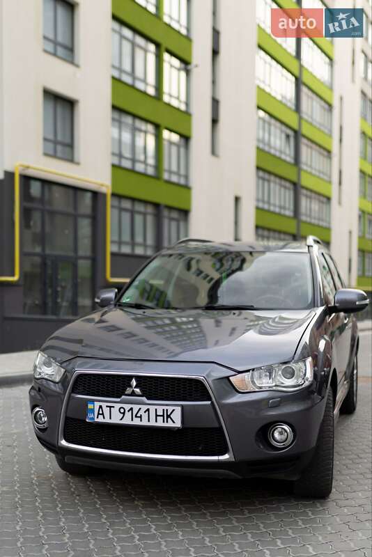 Внедорожник / Кроссовер Mitsubishi Outlander 2011 в Ивано-Франковске фото 47 Внедорожник / Кроссовер Mitsubishi Outlander 2011 в Ивано-Франковске