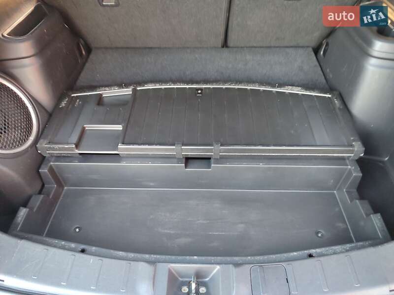 Внедорожник / Кроссовер Mitsubishi Outlander 2013 в Львове