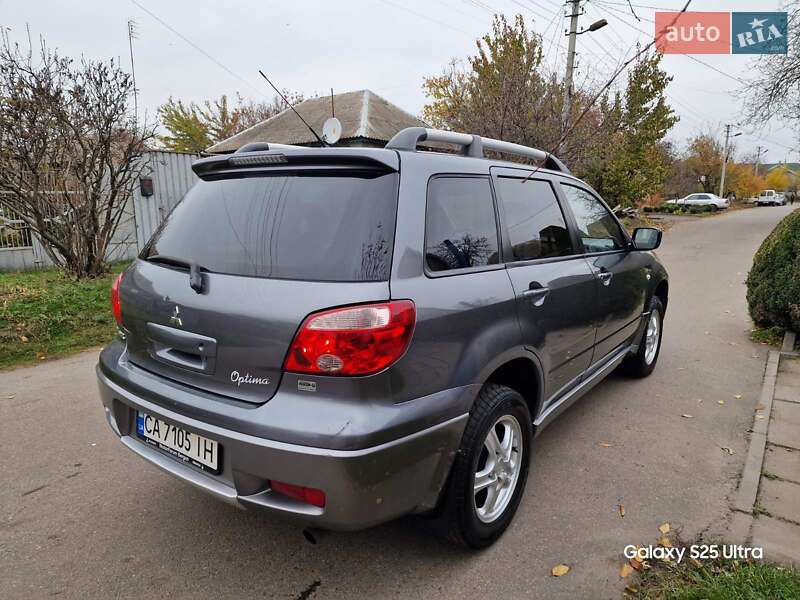 Внедорожник / Кроссовер Mitsubishi Outlander 2006 в Черкассах фото 6 Внедорожник / Кроссовер Mitsubishi Outlander 2006 в Черкассах