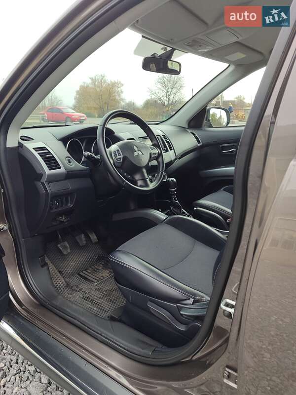 Внедорожник / Кроссовер Mitsubishi Outlander 2011 в Любаре фото 11 Внедорожник / Кроссовер Mitsubishi Outlander 2011 в Любаре