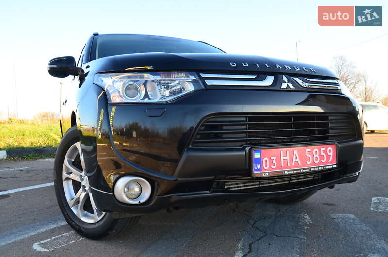 Позашляховик / Кросовер Mitsubishi Outlander 2013 в Дрогобичі фото 19 Позашляховик / Кросовер Mitsubishi Outlander 2013 в Дрогобичі