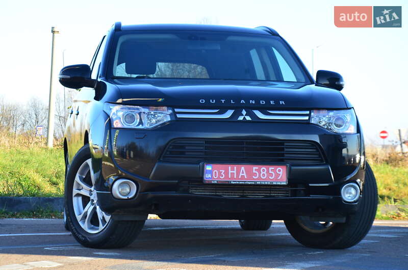 Позашляховик / Кросовер Mitsubishi Outlander 2013 в Дрогобичі фото 23 Позашляховик / Кросовер Mitsubishi Outlander 2013 в Дрогобичі
