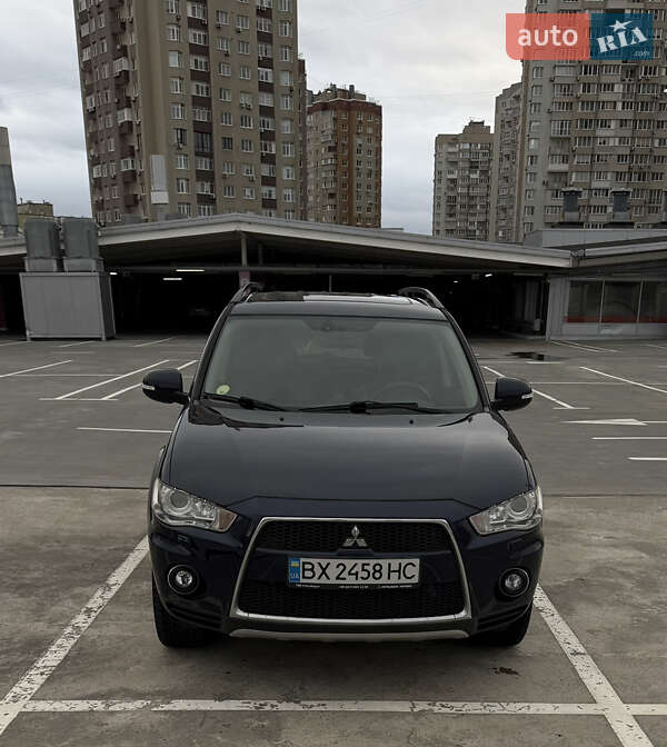 Позашляховик / Кросовер Mitsubishi Outlander 2011 в Києві фото Позашляховик / Кросовер Mitsubishi Outlander 2011 в Києві