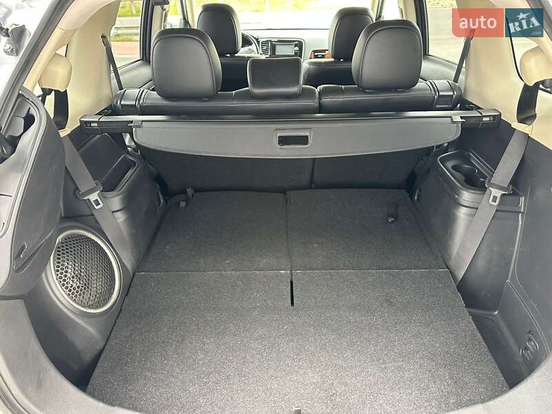 Позашляховик / Кросовер Mitsubishi Outlander 2013 в Тернополі фото 18 Позашляховик / Кросовер Mitsubishi Outlander 2013 в Тернополі
