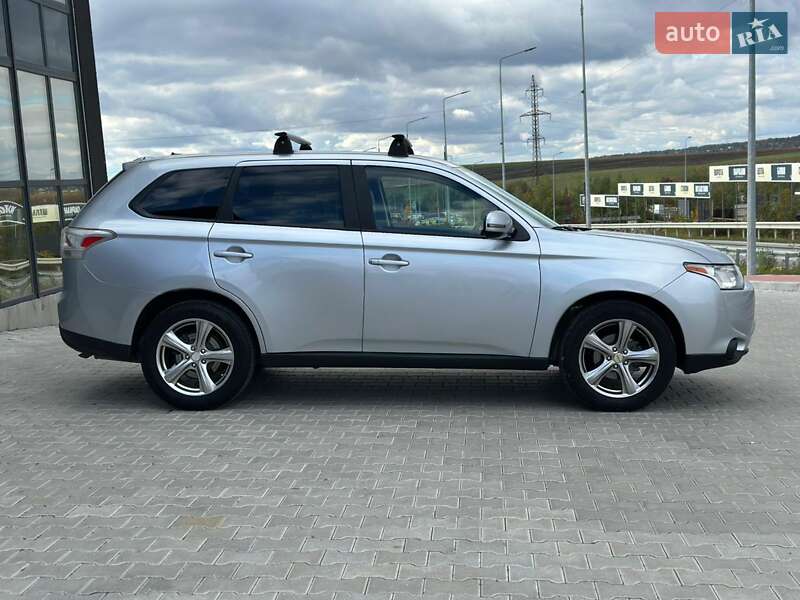 Позашляховик / Кросовер Mitsubishi Outlander 2013 в Тернополі фото 26 Позашляховик / Кросовер Mitsubishi Outlander 2013 в Тернополі
