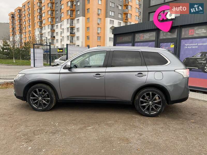 Позашляховик / Кросовер Mitsubishi Outlander 2015 в Вінниці фото 9 Позашляховик / Кросовер Mitsubishi Outlander 2015 в Вінниці