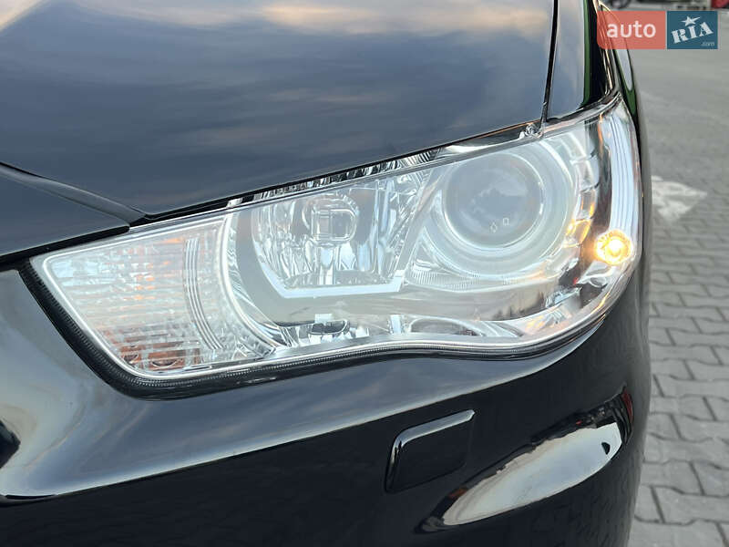 Позашляховик / Кросовер Mitsubishi Outlander 2012 в Ковелі фото 28 Позашляховик / Кросовер Mitsubishi Outlander 2012 в Ковелі