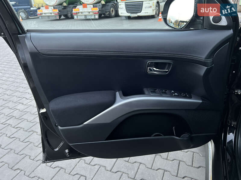 Позашляховик / Кросовер Mitsubishi Outlander 2012 в Ковелі фото 74 Позашляховик / Кросовер Mitsubishi Outlander 2012 в Ковелі