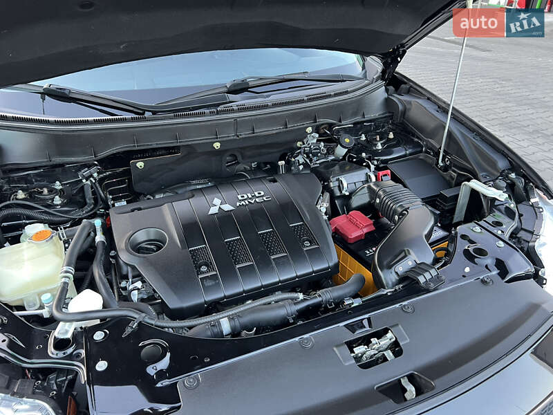 Позашляховик / Кросовер Mitsubishi Outlander 2012 в Ковелі фото 96 Позашляховик / Кросовер Mitsubishi Outlander 2012 в Ковелі