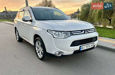 Внедорожник / Кроссовер Mitsubishi Outlander 2013 в Белой Церкви