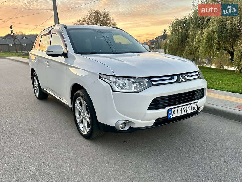 Mitsubishi Outlander 2013