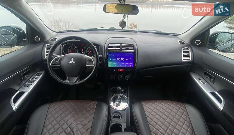 Внедорожник / Кроссовер Mitsubishi Outlander 2014 в Днепре фото 14 Внедорожник / Кроссовер Mitsubishi Outlander 2014 в Днепре