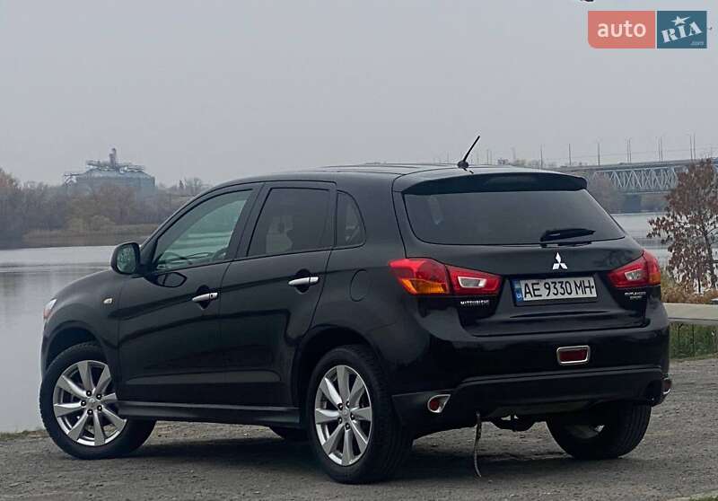 Внедорожник / Кроссовер Mitsubishi Outlander 2014 в Днепре фото 9 Внедорожник / Кроссовер Mitsubishi Outlander 2014 в Днепре