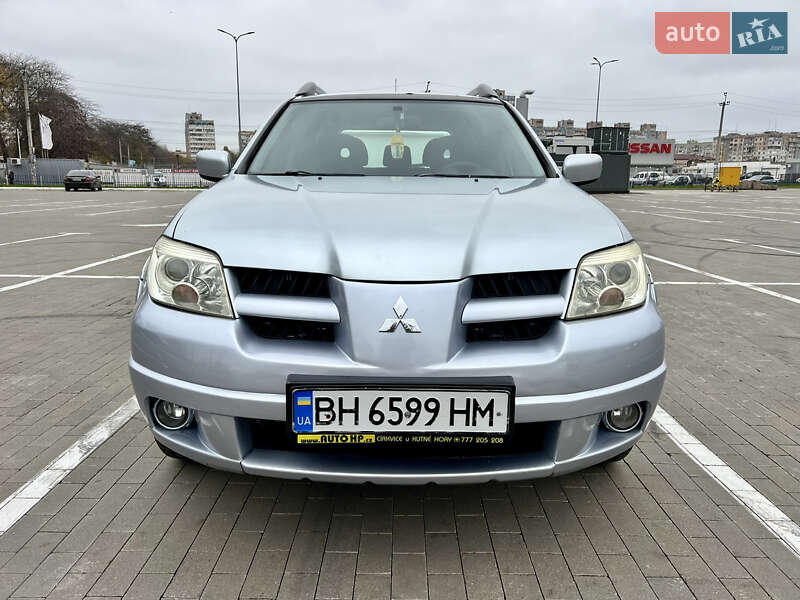 Позашляховик / Кросовер Mitsubishi Outlander 2008 в Одесі фото 2 Позашляховик / Кросовер Mitsubishi Outlander 2008 в Одесі