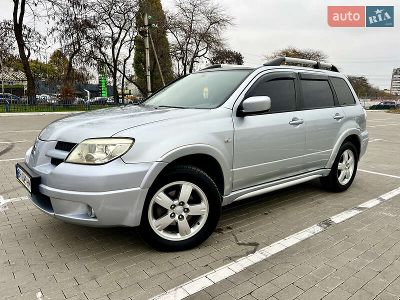 Позашляховик / Кросовер Mitsubishi Outlander 2008 в Одесі фото 3 Позашляховик / Кросовер Mitsubishi Outlander 2008 в Одесі