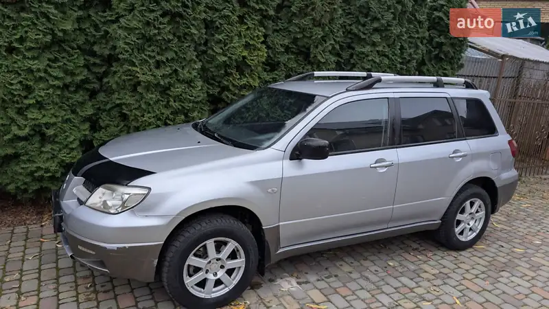 Mitsubishi Outlander