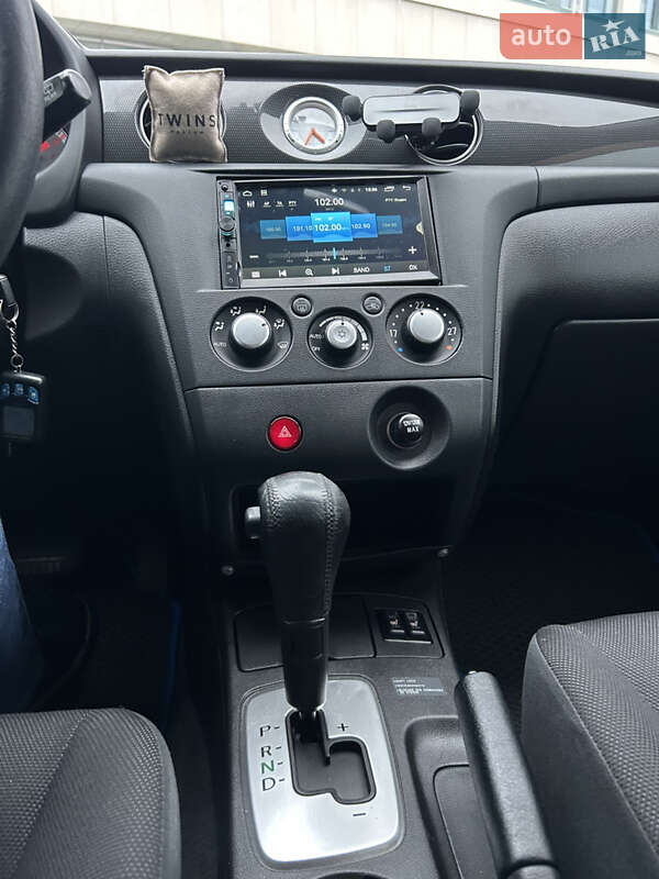 Внедорожник / Кроссовер Mitsubishi Outlander 2008 в Днепре